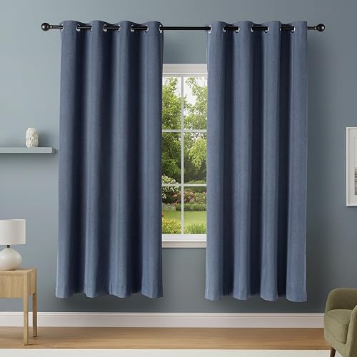 Amazon Basics 100% Blackout Curtains with Grommets, 52 x 84 Inches, Na — Build quality and design details up close